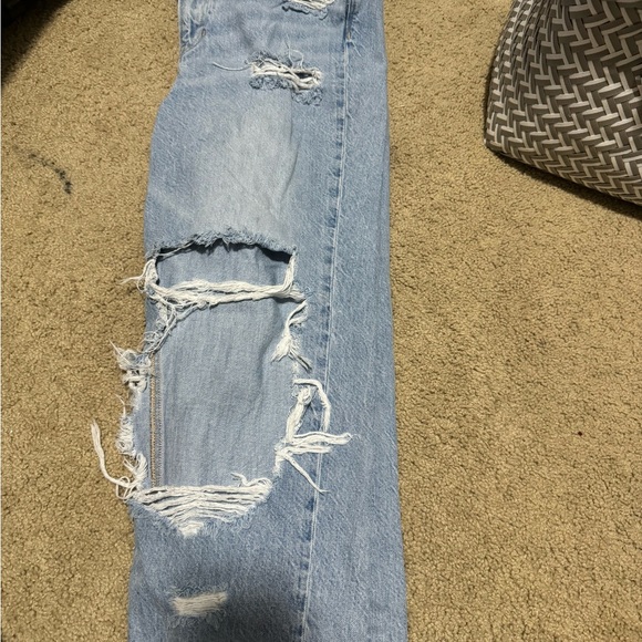 American Eagle Boyfriend Jeans - Picture 3 of 6
